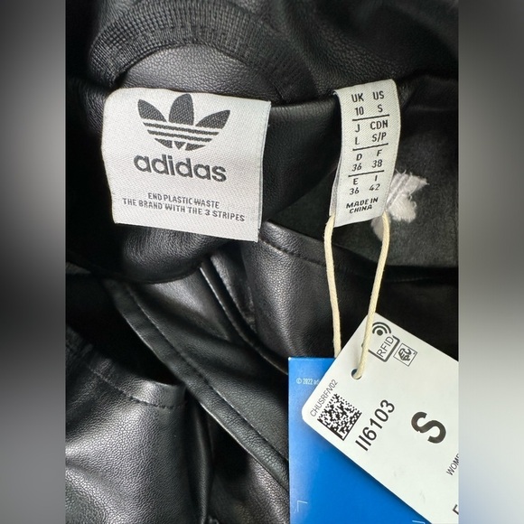 Adidas Women's Black Jacket - Picture 8 of 13